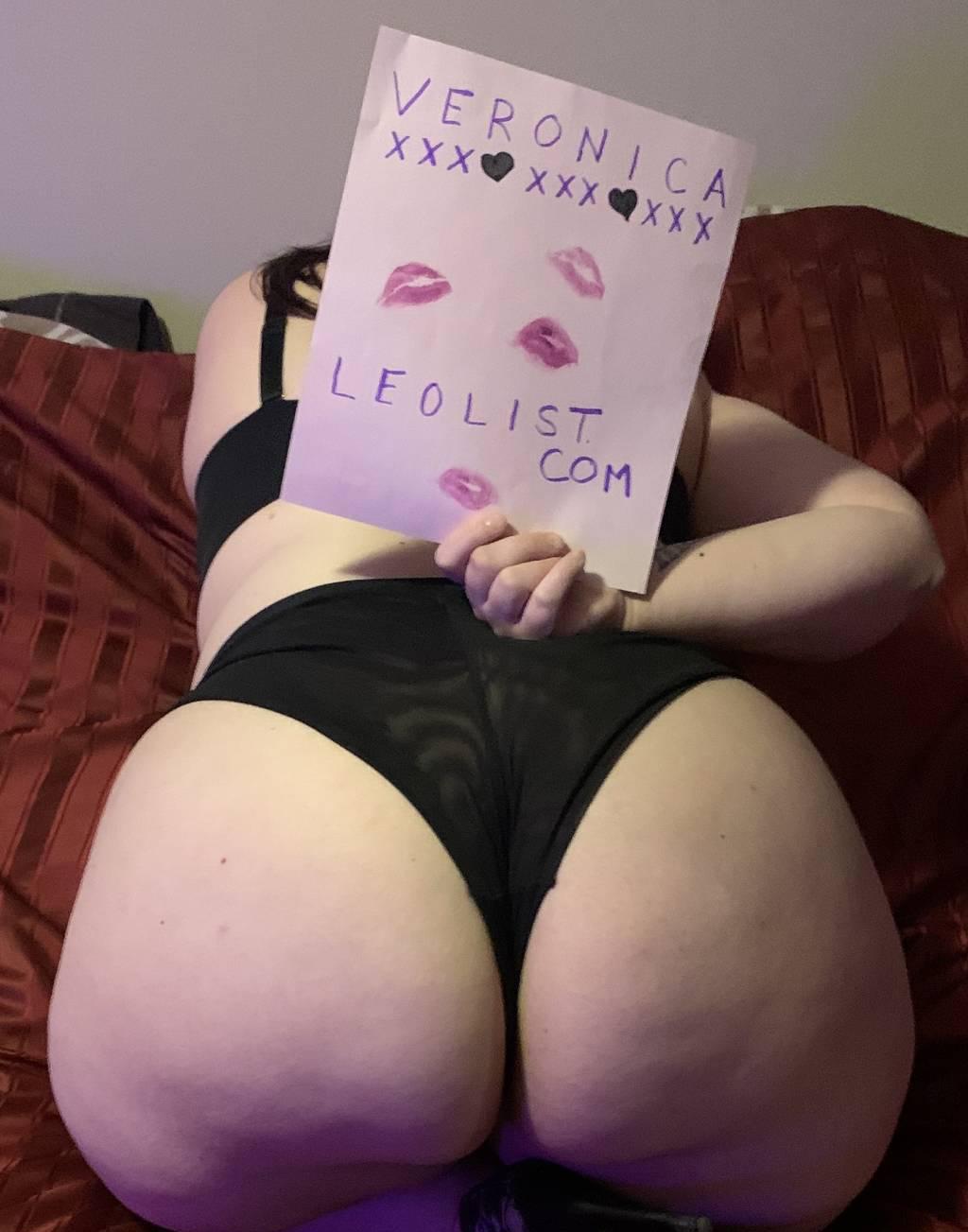 •• BANKS MODEL MAFIA •• is back in RED DEER ••••••!