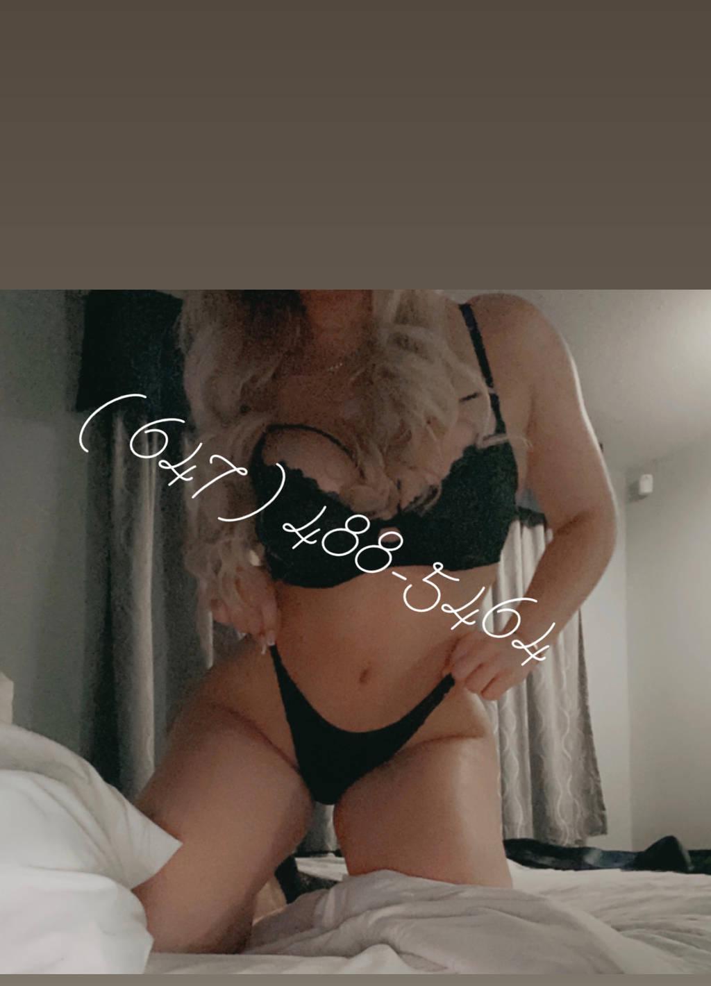 sexy snow bunny xxx luxury company luv 2 party