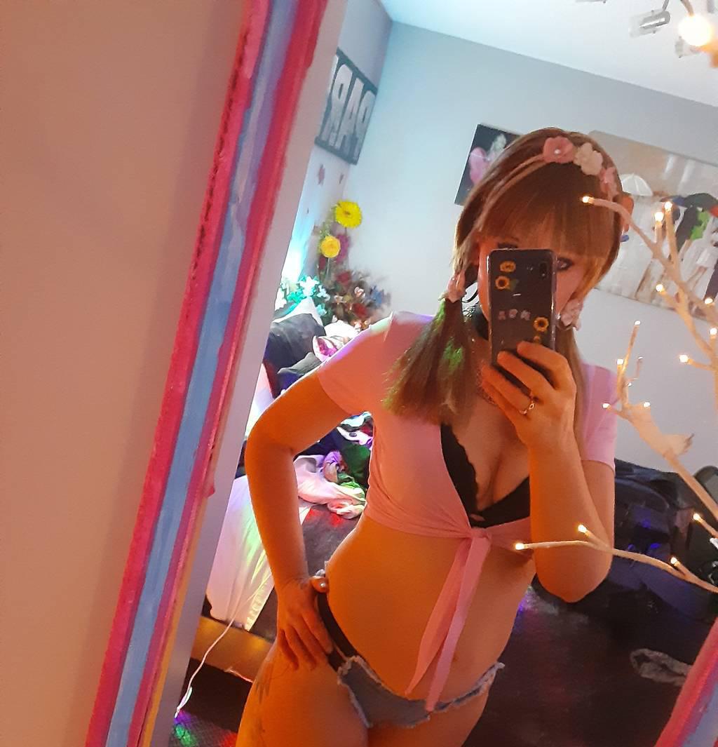 Incall special 1 hr $225 till midnight only', im a bad girl