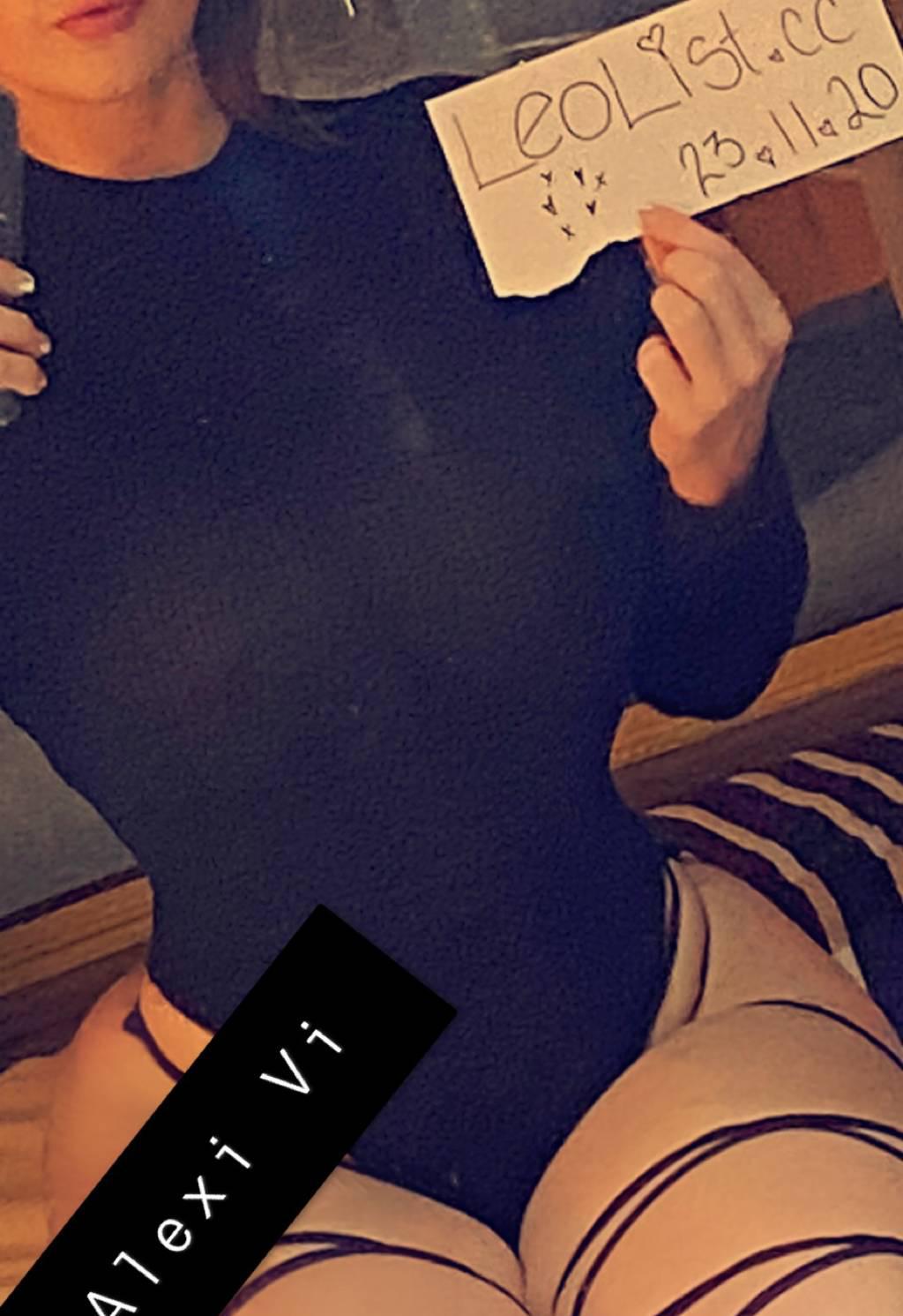 QUEEN is HERE FREAK Fetish Curvy Video Moist